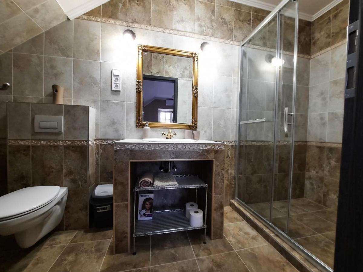 Borostyan Panzio Bed & Breakfast Дебрецен Екстериор снимка